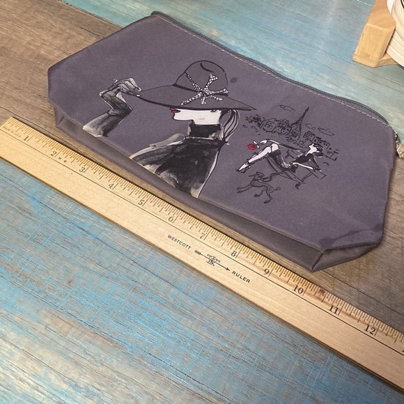 3 cosmetics bags - Picture 9 of 13